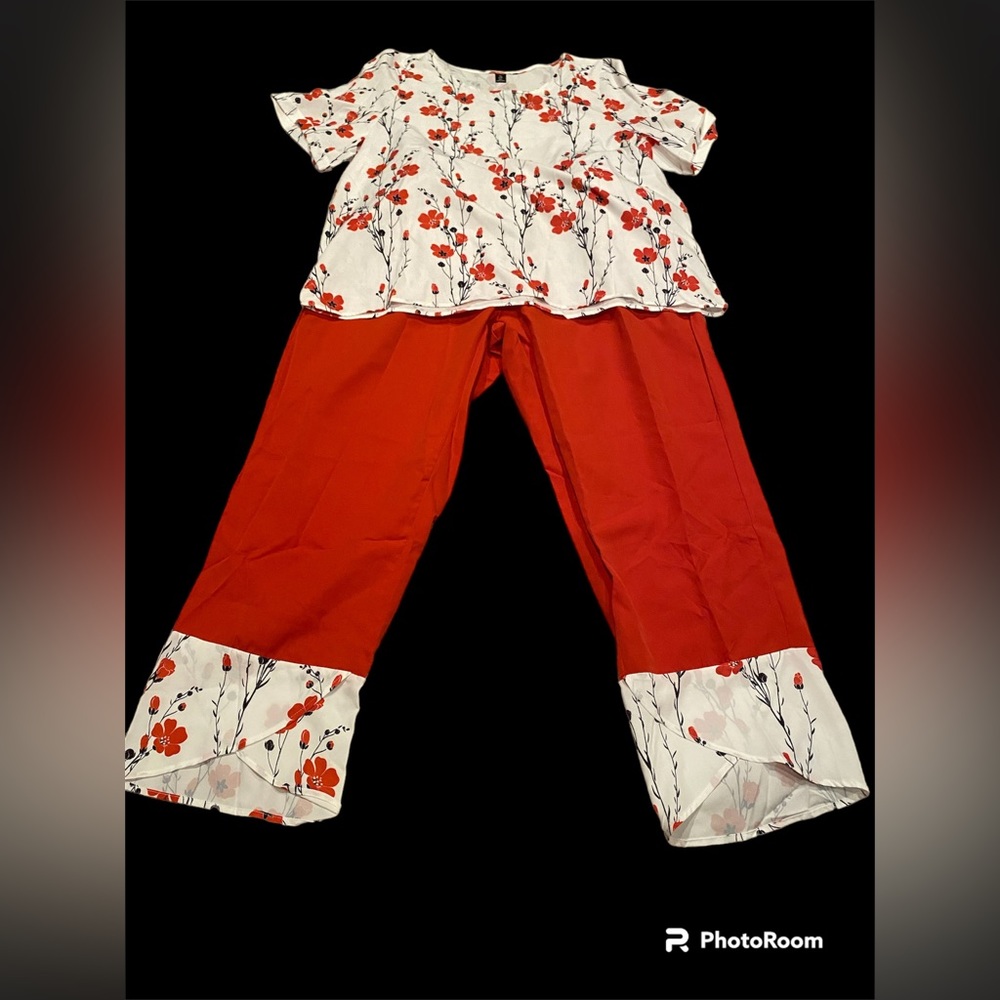 Orange/ White FlowerShirt /  Capri Set